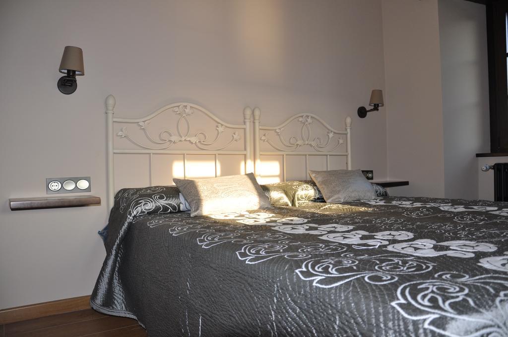 Casa Pacho Apartamentos Rurales Luarca Oda fotoğraf